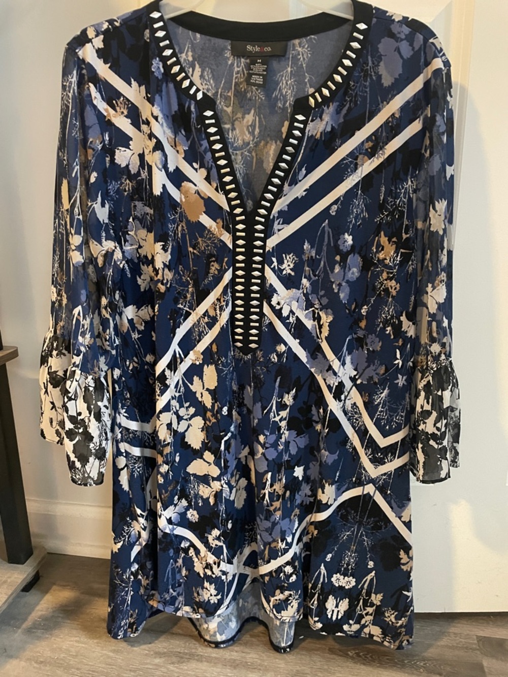 Style & Co. Navy Blue Floral Stud-Trim V-Neck Tunic